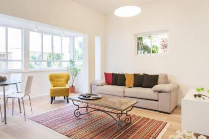 Bright 2BD Apartment in the Heart of Tel Aviv by Sea N' Rent - image 18