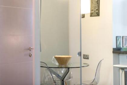 Beautiful 2Bd w/ Private Balcony by Sea N' Rent - image 15