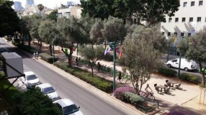 Ben Gurion Apartment - image 2
