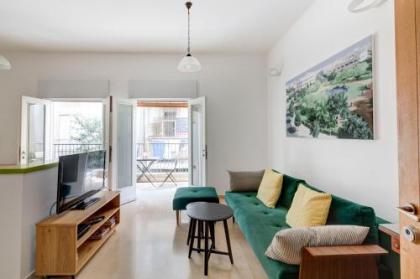 TLV2RENT Unique Dizengof Apartment - image 4