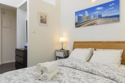 Unique Frug Apartment by TLV2rent - image 11