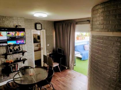 Avi's Place - image 19