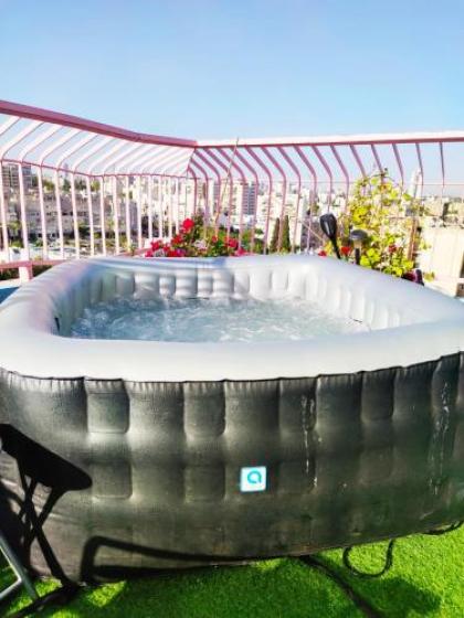 Avi's Place - image 6