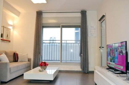 Classic 1BR in City Center near Beach by FeelHome - image 19