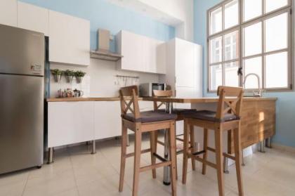 SweetHome26 Luxury Apt Sea View 50 meters from the beach free parking - image 8