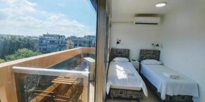 Old Jaffa's Penthouse Boutique Hostel - image 13