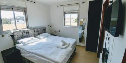 Old Jaffa's Penthouse Boutique Hostel - image 14