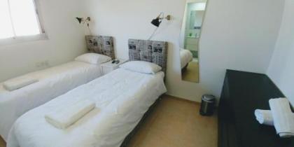 Old Jaffa's Penthouse Boutique Hostel - image 20