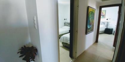 Old Jaffa's Penthouse Boutique Hostel - image 8