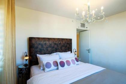Penthouse with Panoramic View by FeelHome - image 13
