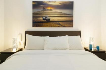 Quiet Hideaway & Terrace near Beach by FeelHome - image 16