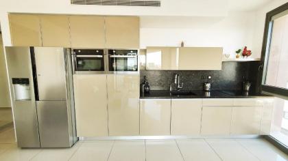 Cozy 2 Bdr Apartment Florentine #TL16 - image 16