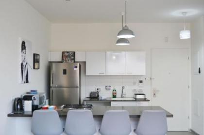 City Living Apartment w/ Parking & Balcony by Sea N' Rent - image 18