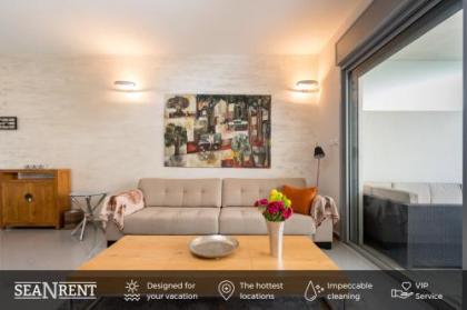 Beautiful Apts w/ Large Balcony & Parking by Sea N' Rent - image 10