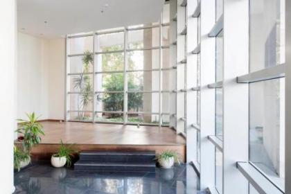 Beautiful Apts w/ Large Balcony & Parking by Sea N' Rent - image 12