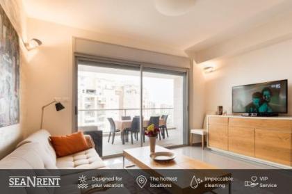 Beautiful Apts w/ Large Balcony & Parking by Sea N' Rent - image 13