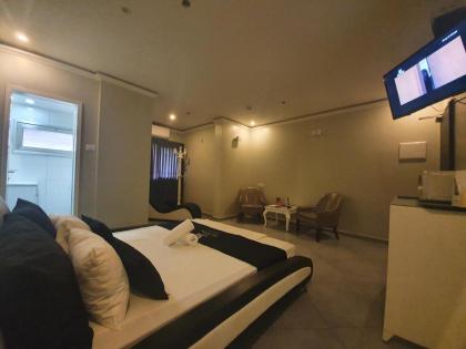 Spat Business Holon - image 8
