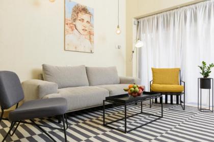 LuKa 15 - By Beach Apartments TLV - image 14