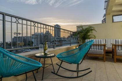 LuKa 15 - By Beach Apartments TLV - image 17