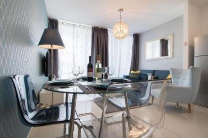 SweetHome26 Luxury Apt close to the Beach & Free Parking - image 17