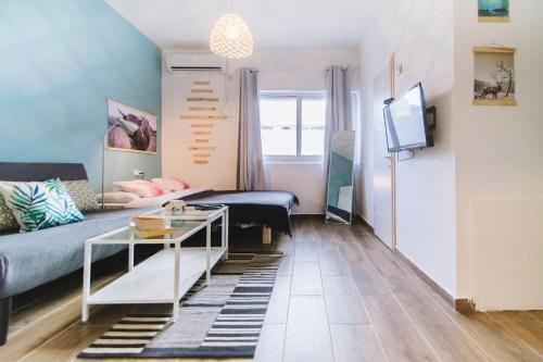 Beta Studios ApartHotel - image 3