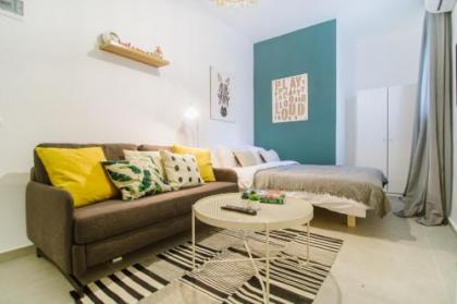 Beta Studios ApartHotel - image 8