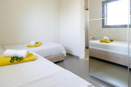 Beach & City Center Apt by FeelHome - image 20