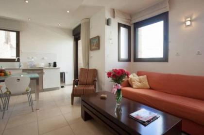 Cosy 1BR near Beach by FeelHome - image 15