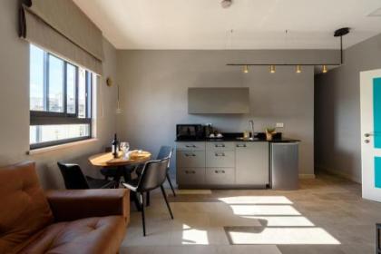 The Roof - By Sea Land Suites - image 12
