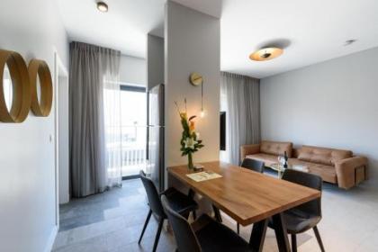 The Roof - By Sea Land Suites - image 3