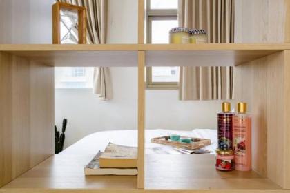 Bright and spacious loft by the sea with Bomb Shelter - image 6