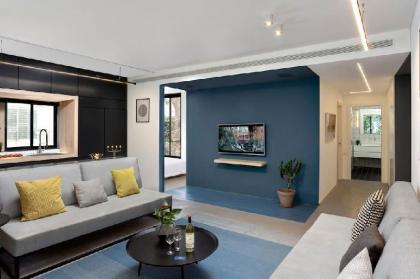 Modern 3BR in Druyanov by HolyGuest - image 11