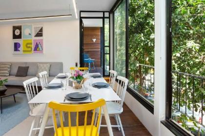 Modern 3BR in Druyanov by HolyGuest - image 9