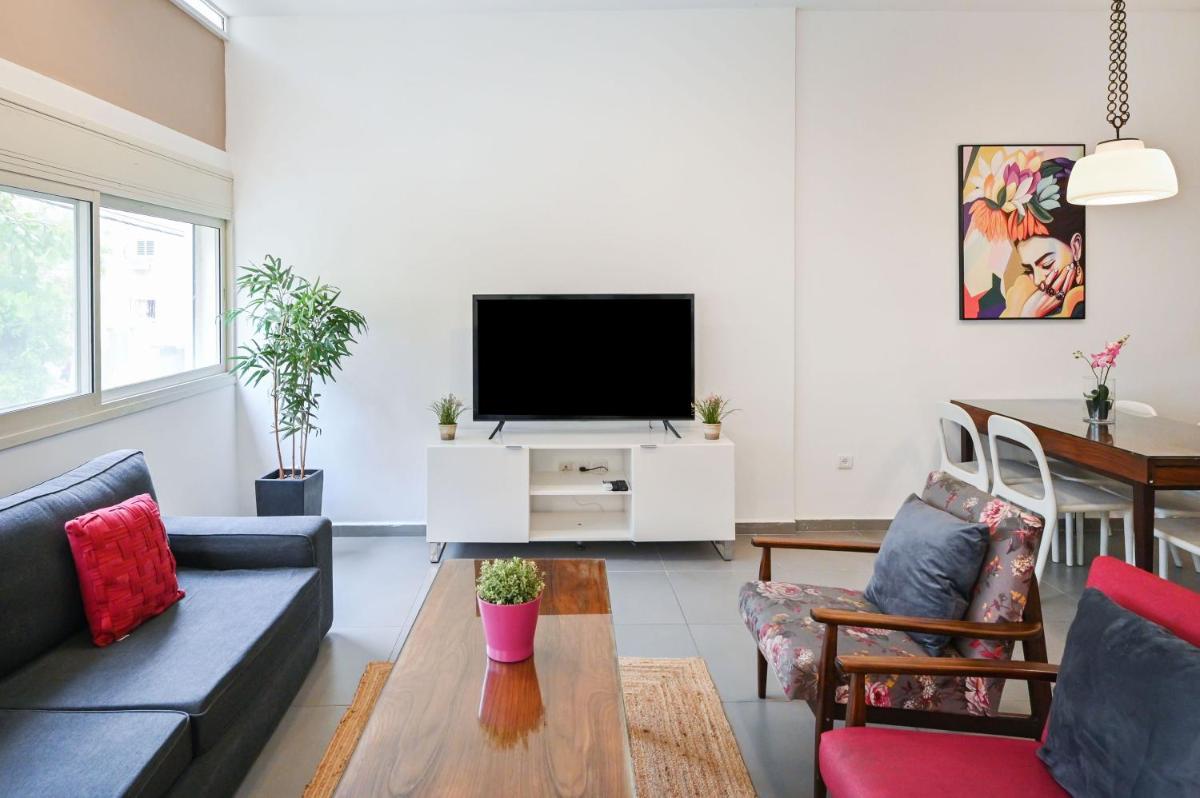 Great 2BR in Lassale street by HolyGuest - image 4