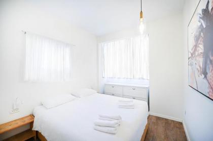 Cherry Blossom - Cozy 1BR in the Old North - image 9