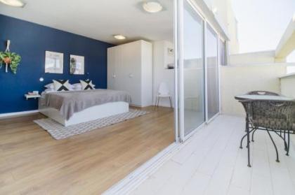 Ben Yehuda Rooftop Apartments - image 1