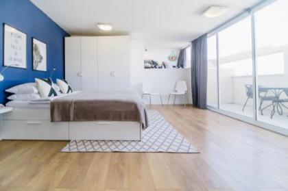 Ben Yehuda Rooftop Apartments - image 7