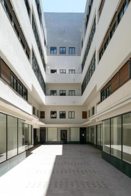 16 HaRakevet Street - By Beach Apartments TLV - image 12