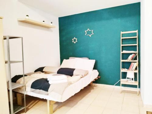 Willy Brandt-Affordable Cute Studio near the beach - image 6