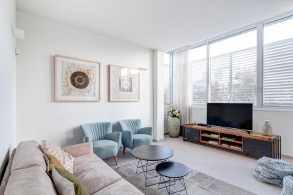 Ella SR by TLV2rent - image 2