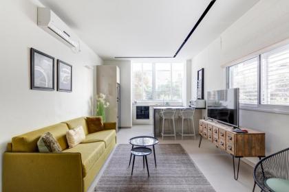 Ella SR by TLV2rent - image 9
