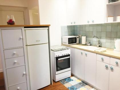 Simply Apartments - Idelson Street - image 14