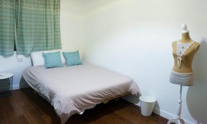 Simply Apartments - Idelson Street - image 20