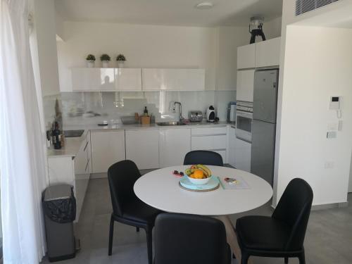Luxury Apartment Port of Jaffa - image 6