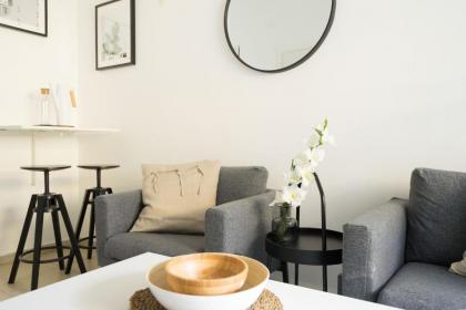 YARKON - By Beach Apartments TLV - image 10