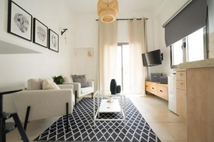 YARKON - By Beach Apartments TLV - image 15
