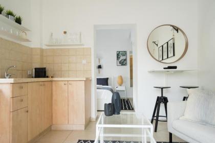 YARKON - By Beach Apartments TLV - image 17