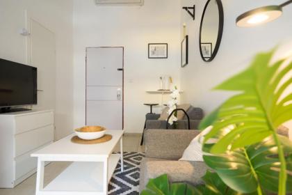 YARKON - By Beach Apartments TLV - image 9