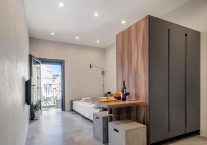 Stylish Studio City Apt w Private Balcony by Sea N' Rent - image 1