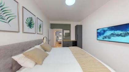 Perfect 4BR in Frishman by HolyGuest - image 20